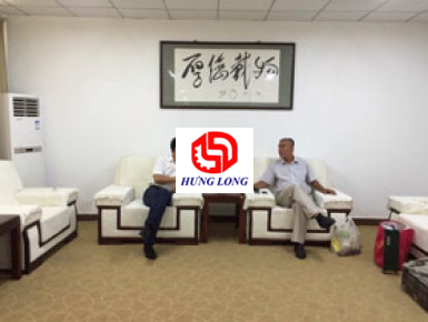 HÌNH ANH ĐẸP CÔNG TY HƯNG LONG VỚI KHÁCH NƯỚC NGOÀI